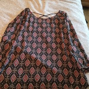 Light weight long sleeve top